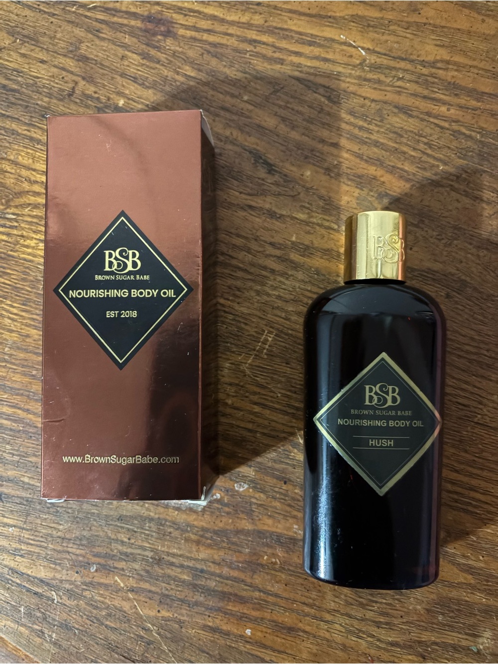 Brown Sugar Babe Hush Nourishing Body Oil - Black & Gold